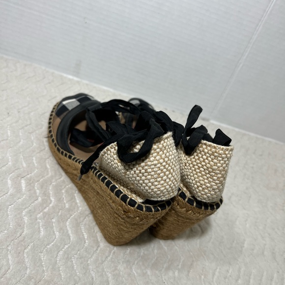 Burberry Women’s Size 37 US 6.5 Ankle Wrap Espadrilles Wedge Open Toe EUC - Picture 4 of 13